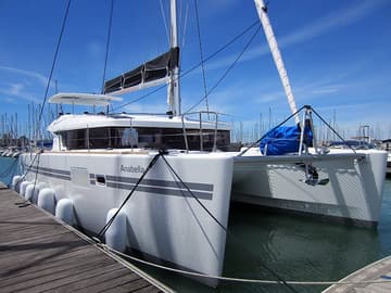 Best Price for a Catamaran Anabella rental in Spain | Yacht4Less