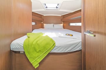 Sailboat Roza available for yacht charter in Greece | Yacht4Less