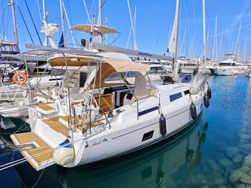 Sailboat Tina available for yacht charter in Croatia | Yacht4Less