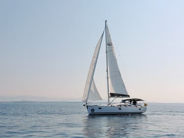 Sailboat Luna available for yacht charter in Croatia | Yacht4Less