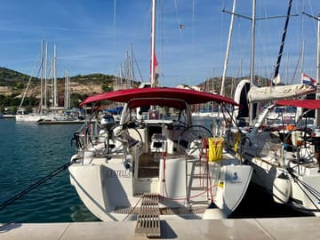 Best Price for a Sailboat La Stella rental in Croatia | Yacht4Less