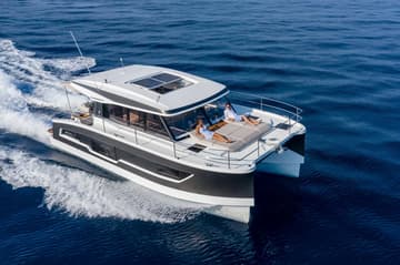 Power Catamaran Dana available for yacht charter in Croatia | Yacht4Less