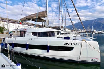 Best Price for a Catamaran Monia rental in Italy | Yacht4Less