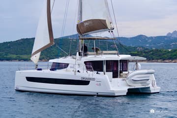 Catamaran Orsa2 charter rental in Italy | Yacht4Less