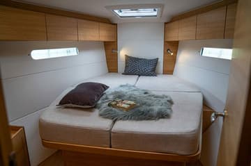 Sailboat Areti available for yacht charter in Greece | Yacht4Less