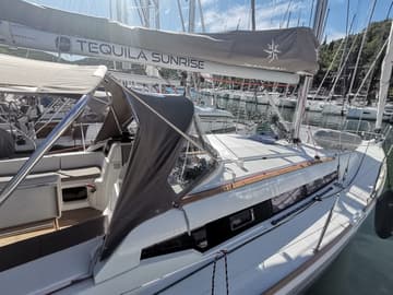 Sailboat Tequila Sunrise available for yacht charter in Croatia | Yacht4Less