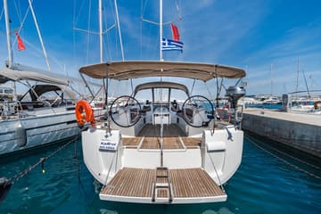 Sailboat Kalliroi charter rental in Greece | Yacht4Less