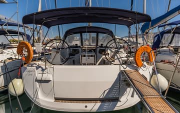 Sailboat Maryalis charter rental in Greece | Yacht4Less