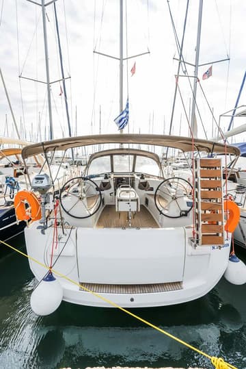 Sailboat Perro Blanco available for yacht charter in Greece | Yacht4Less