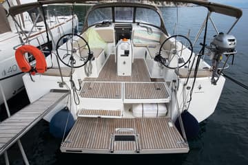 Sailboat Lara charter rental in Greece | Yacht4Less