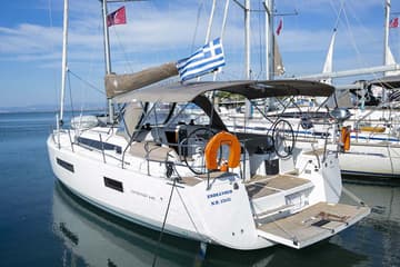 Sailboat Endeavour available for yacht charter in Greece | Yacht4Less