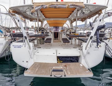 Sailboat Discovery Blue charter rental in Greece | Yacht4Less