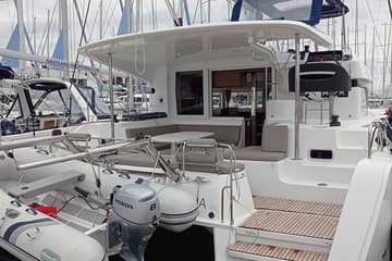 Best Price for a Catamaran Manta rental in Greece | Yacht4Less