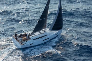 Sailboat SIPSI charter rental in BVI | Yacht4Less