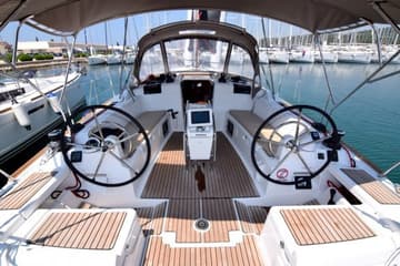 Sailboat Blue Moon available for yacht charter in Croatia | Yacht4Less