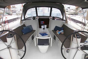 Best Price for a Sailboat Poseidon rental in Greece | Yacht4Less