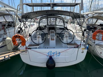 Best Price for a Sailboat Aria rental in Greece | Yacht4Less