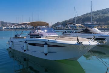 Motorboat No Name available for yacht charter in Croatia | Yacht4Less
