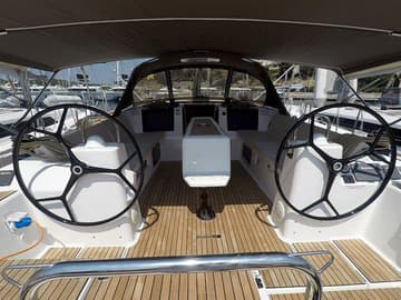 Sailboat Avalon II available for yacht charter in Croatia | Yacht4Less
