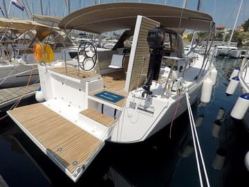 Best Price for a Sailboat Avalon II rental in Croatia | Yacht4Less