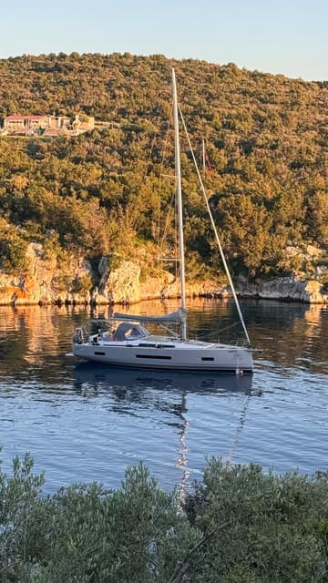 Sailboat FeMi Star available for yacht charter in Croatia | Yacht4Less