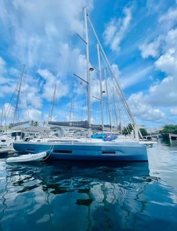 Sailboat Knot Online charter rental in BVI | Yacht4Less