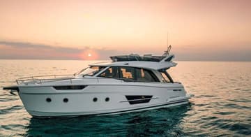 Motorboat Chili charter rental in Croatia | Yacht4Less