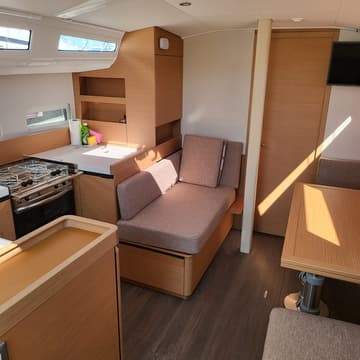Sailboat Freya available for yacht charter in Croatia | Yacht4Less