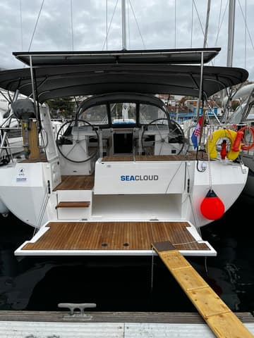 Sailboat Seacloud charter rental in Croatia | Yacht4Less