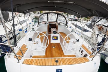 Sailboat Roko available for yacht charter in Croatia | Yacht4Less