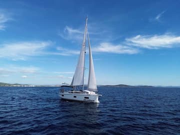 Sailboat Selene available for yacht charter in Croatia | Yacht4Less