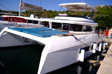 Power Catamaran Abuzz available for yacht charter in Croatia | Yacht4Less