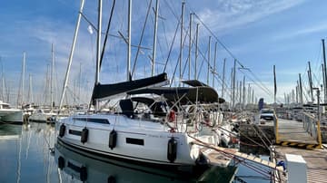 Sailboat Valkyrie charter rental in Greece | Yacht4Less