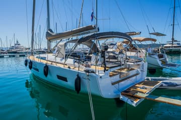 Sailboat Pisch charter rental in Croatia | Yacht4Less