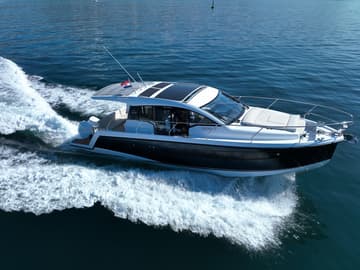 Best Price for a Motorboat Stormi rental in Croatia | Yacht4Less