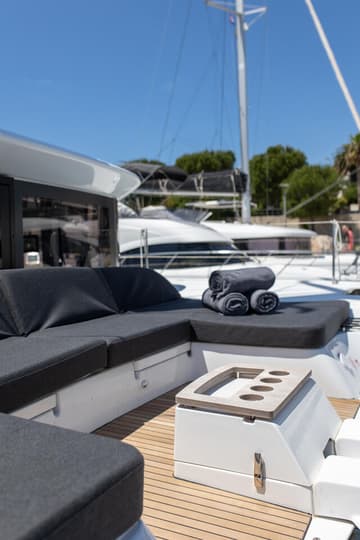Catamaran Negroni available for yacht charter in Croatia | Yacht4Less
