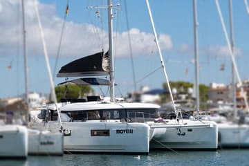 Catamaran Movelli charter rental in Spain | Yacht4Less