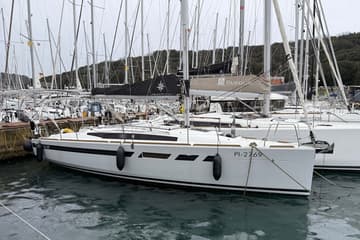 Best Price for a Sailboat Ana rental in Croatia | Yacht4Less