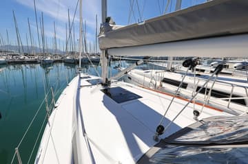 Sailboat Barcelona available for yacht charter in Croatia | Yacht4Less
