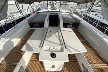Sailboat Flipper available for yacht charter in Spain | Yacht4Less