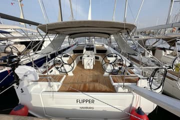 Best Price for a Sailboat Flipper rental in Spain | Yacht4Less