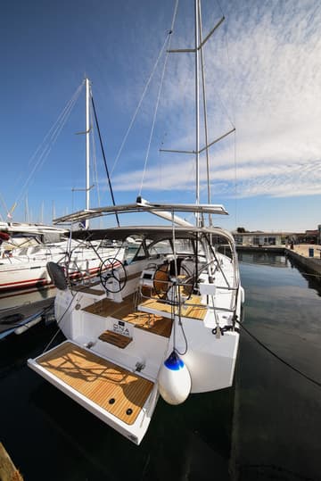 Best Price for a Sailboat Dna rental in Croatia | Yacht4Less