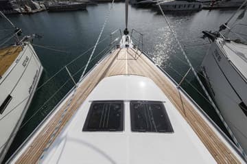Sailboat Studio 963 available for yacht charter in Croatia | Yacht4Less