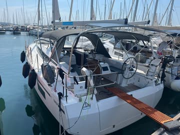 Sailboat Sunny Day available for yacht charter in Croatia | Yacht4Less