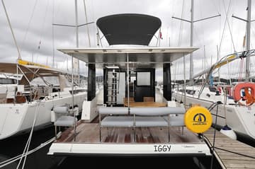 Motorboat Iggy charter rental in Croatia | Yacht4Less