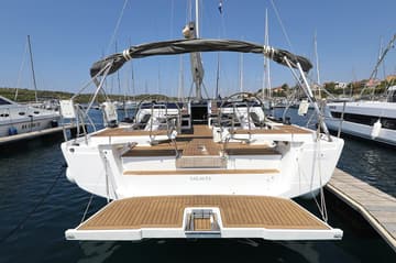 Best Price for a Sailboat Salacia - OW rental in Croatia | Yacht4Less