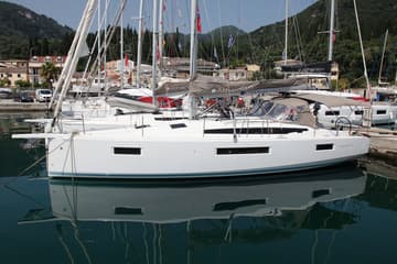 Sailboat Pangeo available for yacht charter in Greece | Yacht4Less