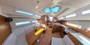 Sailboat Kingfisher available for yacht charter in Croatia | Yacht4Less