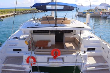 Best Price for a Catamaran Kamots_X rental in BVI | Yacht4Less