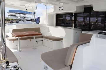 Best Price for a Catamaran SV SailMates rental in BVI | Yacht4Less